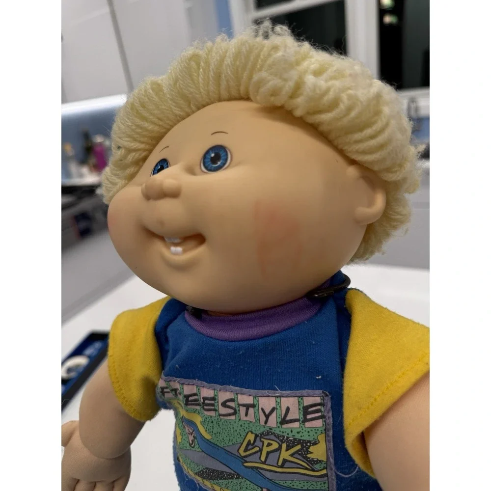 Vintage Cabbage Patch Kids Boy Doll Blonde Yarn Hair Skateboard Shirt 90s Retro